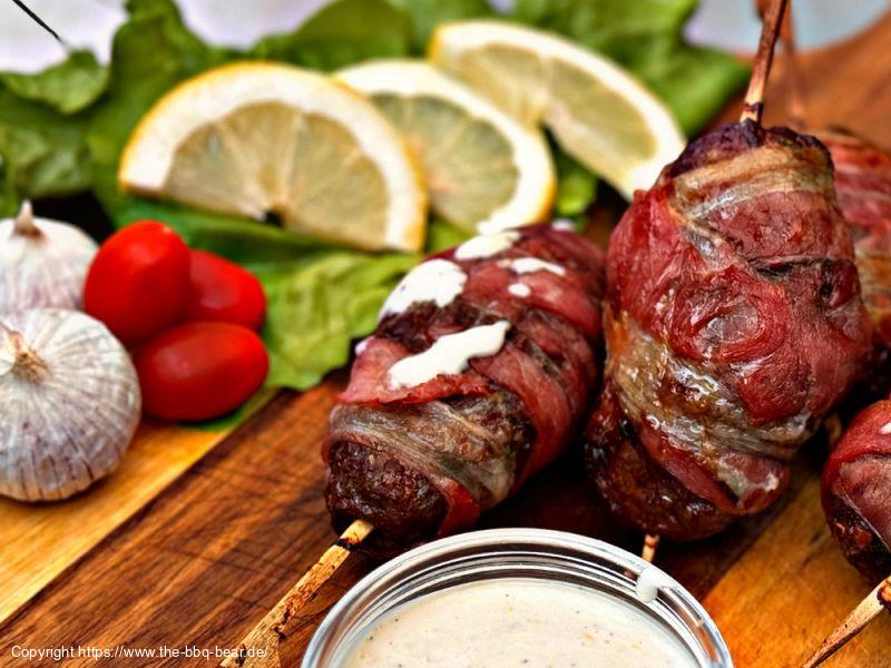 Griechische Frikadellen Spieße